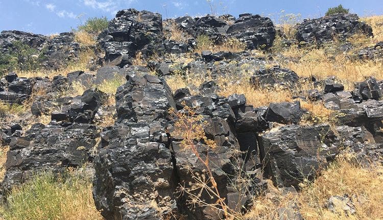 An outcrop of obsidian