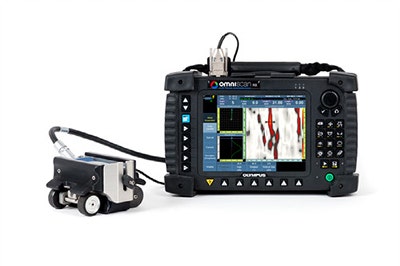 The MagnaFORM solution includes the probe, scanner buggy, and 5-meter cable. The lift-off compensation software is loaded on a flash card and is used with the OmniScan MXE flaw detector.