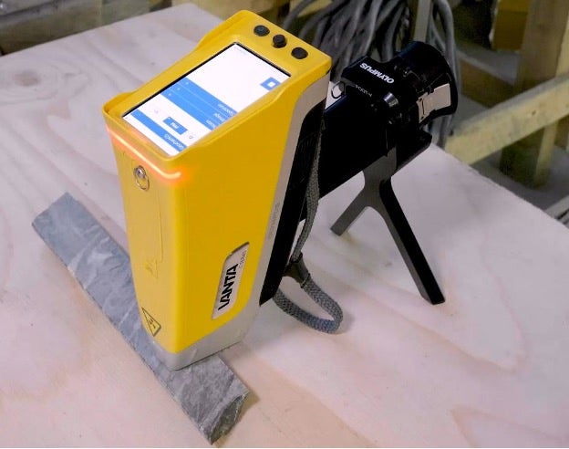 XRF gun for drill core analysis