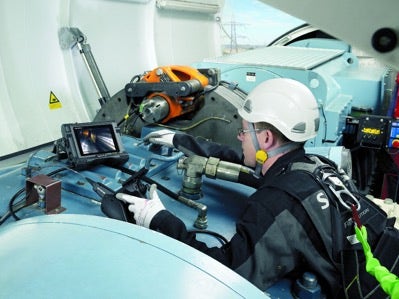 Inspecting the gearbox of a wind turbine