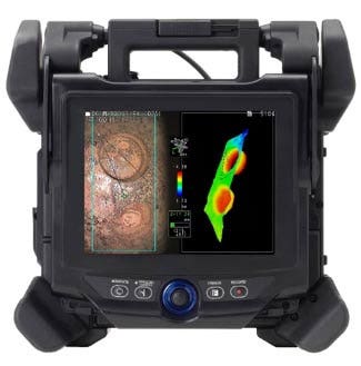 2D view and 3D modeling comparison on the IPEX NX videoscope screen