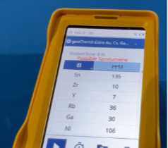 Vanta analyzer screen showing the identification of spodumene.