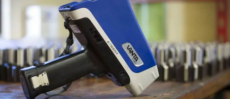 Vanta Max XRF Analyzer thumbnail