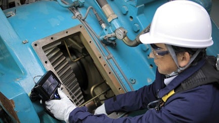 Wind turbine maintenance