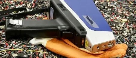 Vanta Handheld XRF RoHS & Lead Analyzer | Evident