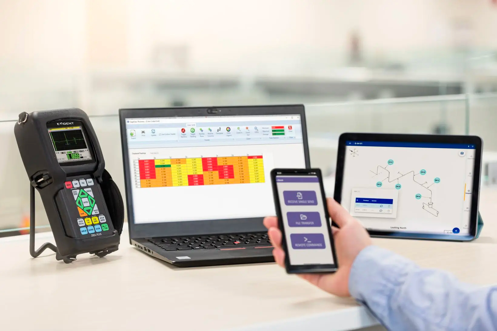 39DL PLUS ハンドヘルド超音波厚さ計 | Evident | Evident Scientific