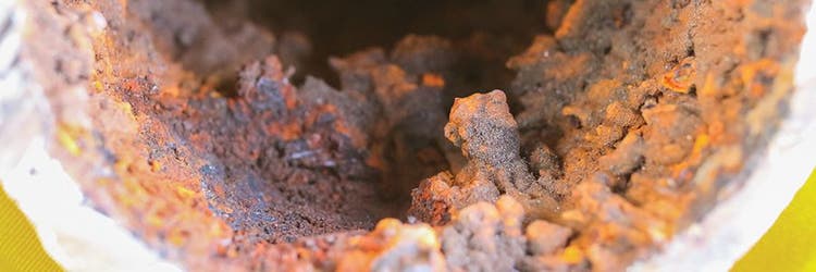 使用便携式XRD分析仪分析石油和天然气供应链设备中的结垢、腐蚀和淤泥