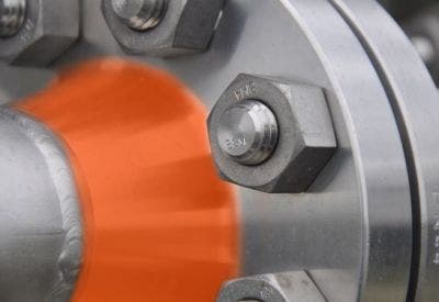 相控阵探头可以被放置在法兰的斜面区域。